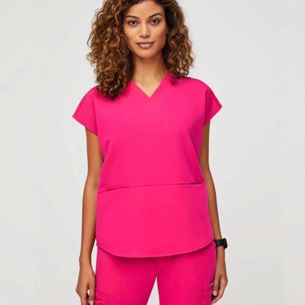 FIGS Remix Rafaela Shocking Pink